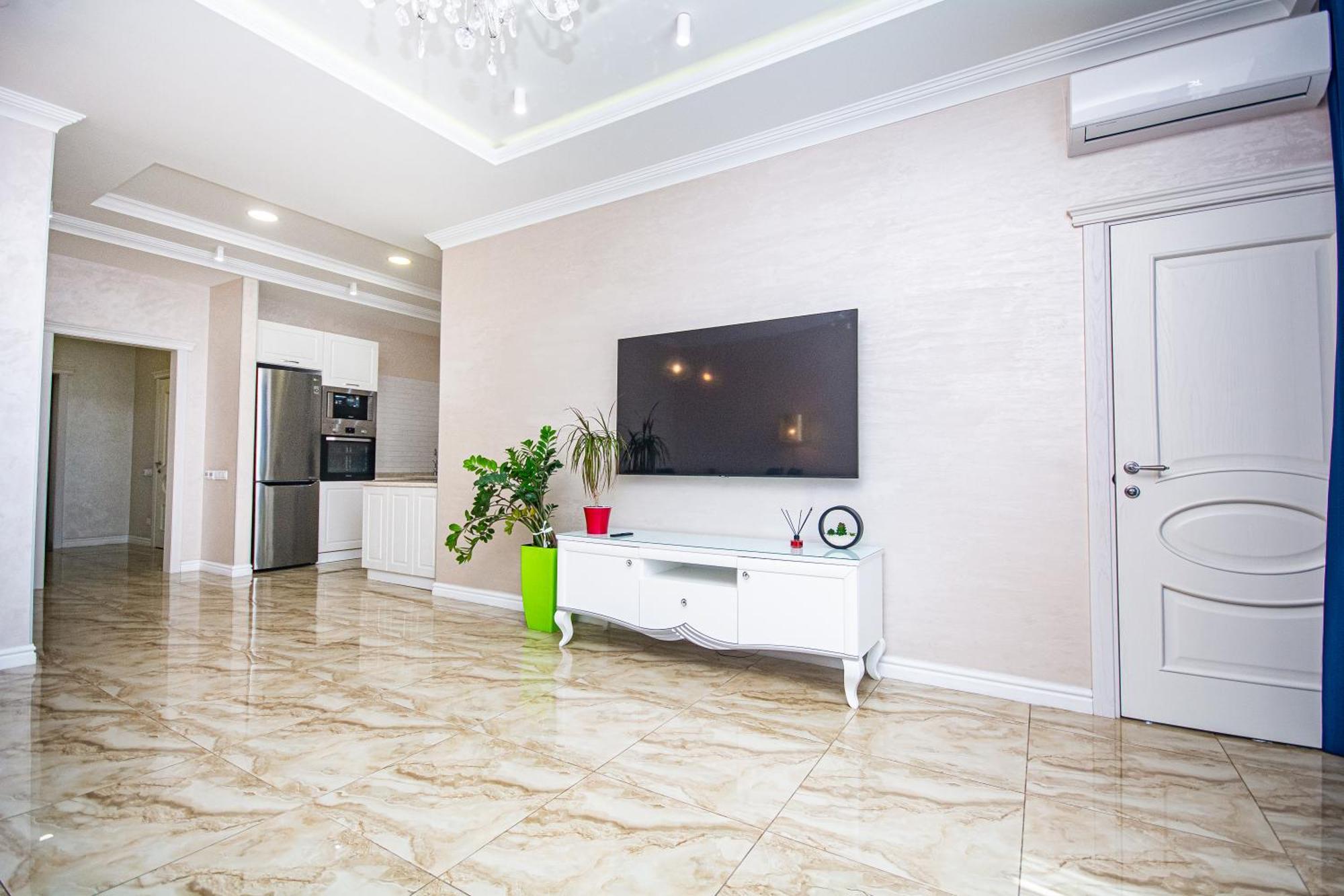 Апартаменти Luxury For Business & Pleasure Royal 3 Київ Екстер'єр фото